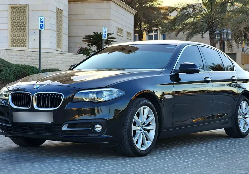 BMW 520i 2016 gcc 2.0 twinturbo