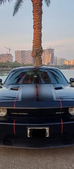 دوج تشالنجر SRT8 للبيع موديل 2013  challenger srt8 hemi 392