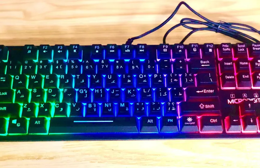 RAIDER MK1000 GAMING KEYBOARD RGB!