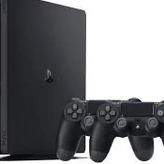 جاهز فور مهكر للبيع500 جيجا سريع جداً سلم معا يدين وكاله PS4  SSD 500 G.B جيمنج GAMING