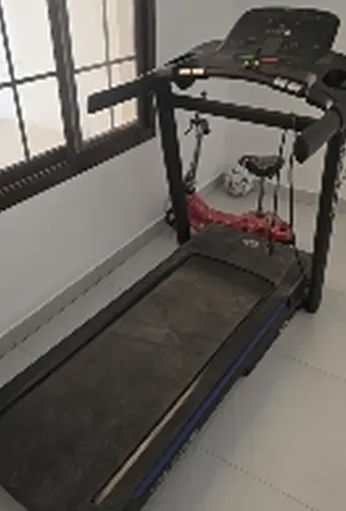 treadmill/ سير رياضي