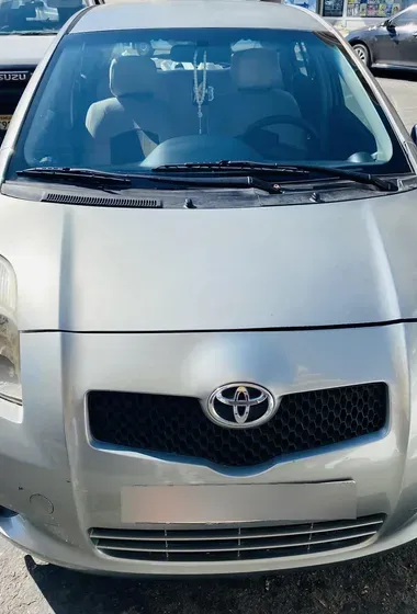 Toyota Yaris 2008 model