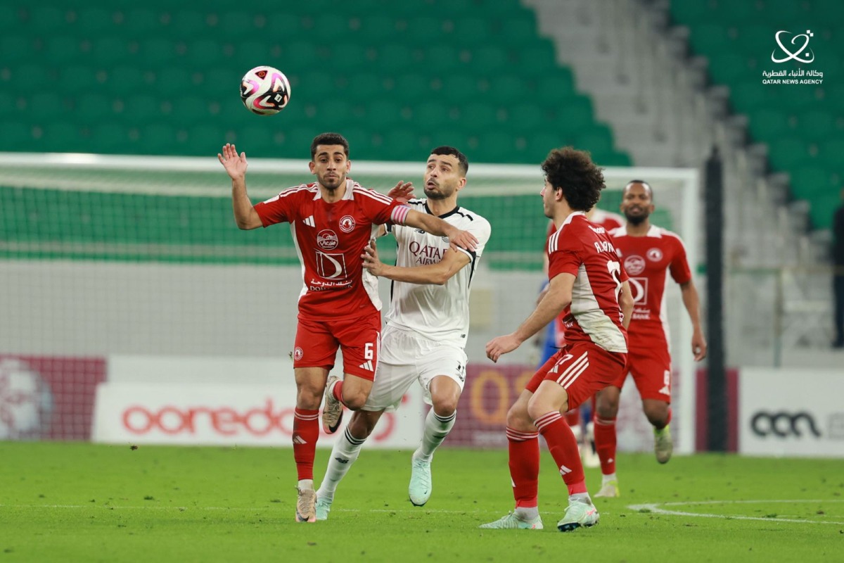 
                                        الدوري القطري.. السد يقلب تأخره أمام العربي ويستعيد وصافة الترتيب
                                