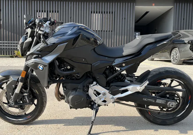 BMW F900R 2024 like new