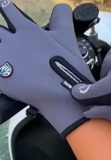 Durable Waterproof Winter Gloves