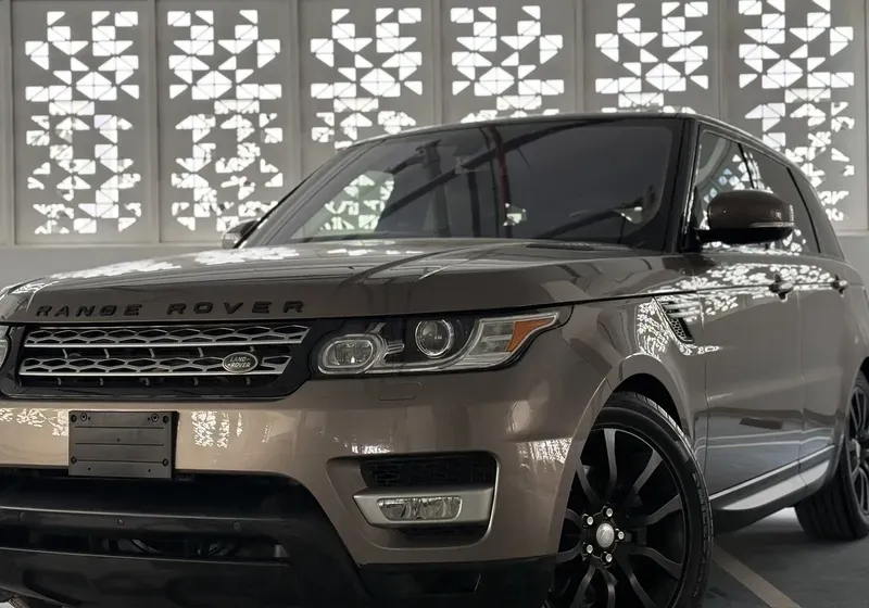 Range Rover Sport Super Charge HSE 2016 ( 97,000 Km )