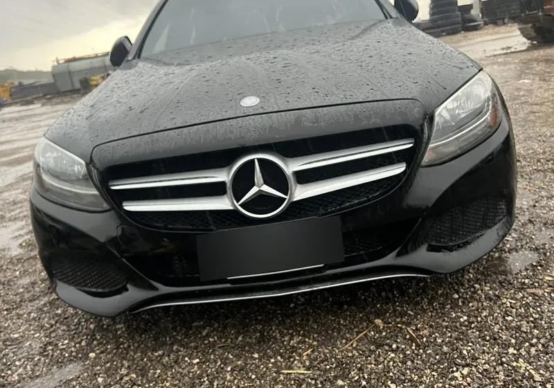 Mercedes Benz c300