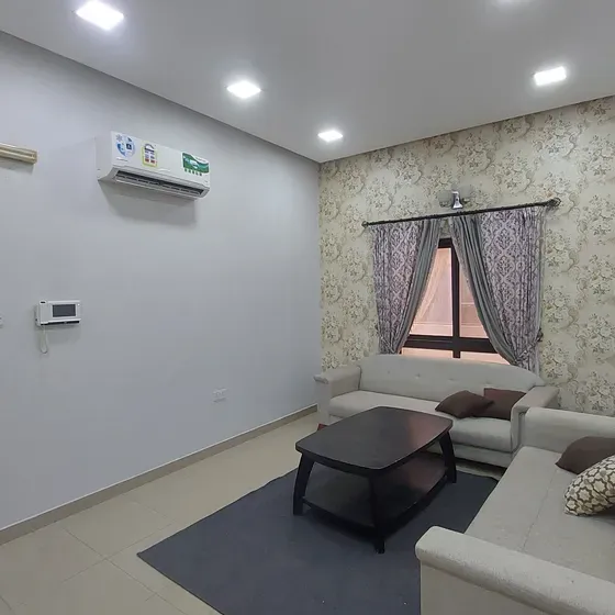 شقة شبة مفروشة للإيجار في منطقة خليج توبلي  Semi furnished Flat for rent in Tubli Bay