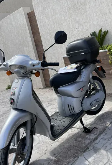 Scarabeo bakou neuuf importé Kol chy en marche w dorigine 2t 50cc