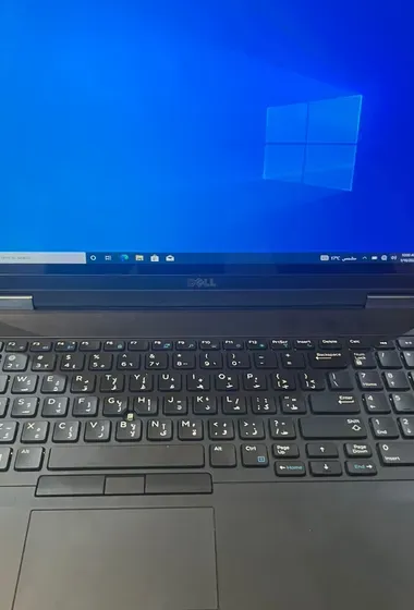 Laptop dell cori7 touch screen