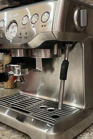 مكينة القهوة بريفيل  breville barista express