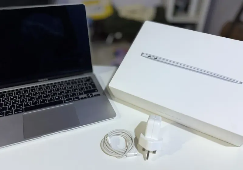 ماك بوك اير MacBook Air M1